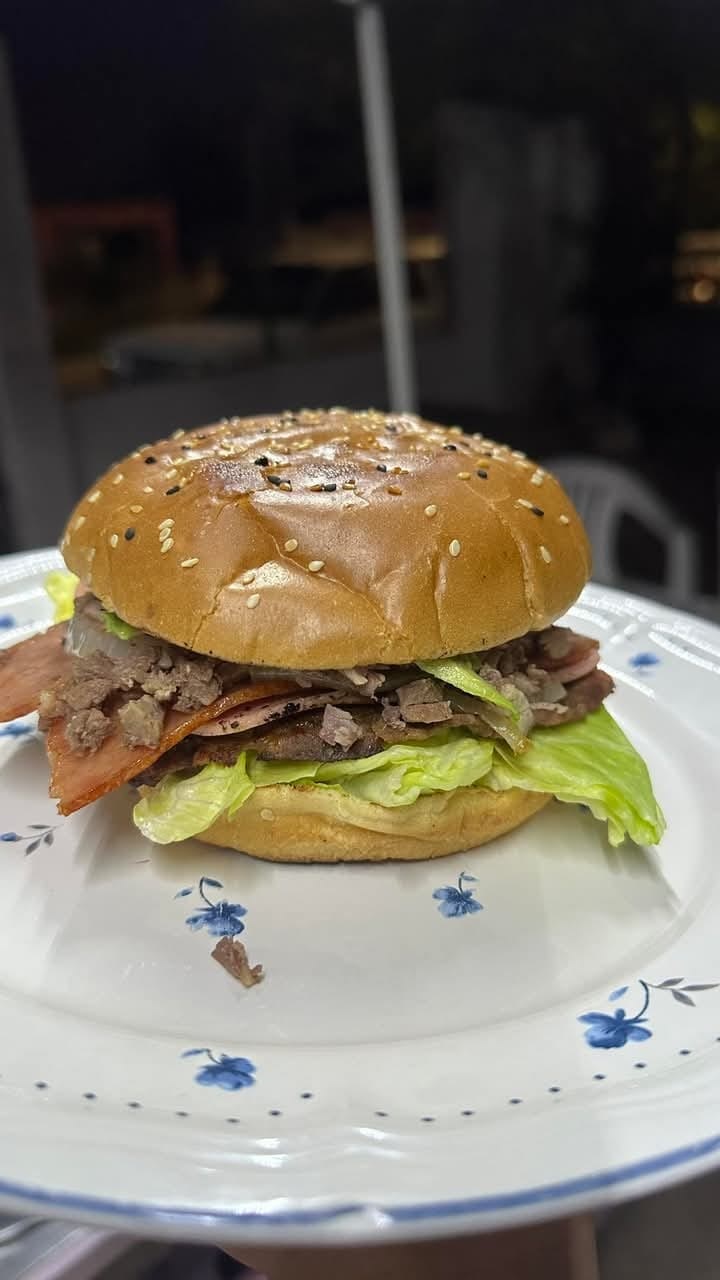 Hamburguesa Clásica